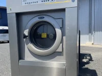 ホテル・ランドリー機器入替